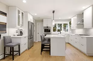 10 Hilltop Ln, Oyster Bay, NY 11771 - Photo 16