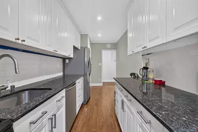 42-25 80th Street #3R, Elmhurst, NY 11373 - Photo 8