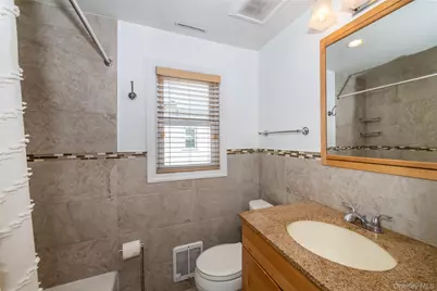 7 Ronalds Avenue, New Rochelle, NY 10801 - Photo 6