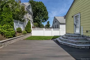 7 Ronalds Ave, New Rochelle, NY 10801 - Photo 16