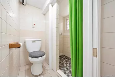 168-11 84th Avenue, Jamaica, NY 11432 - Photo 30