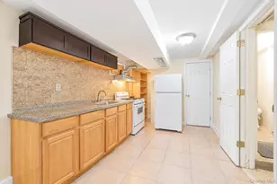 168-11 84th Ave, Jamaica, NY 11432 - Photo 28