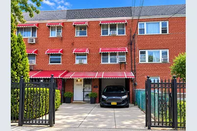 469 Commonwealth Avenue, Bronx, NY 10473 - Photo 2