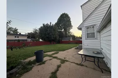 18 Alexander Avenue, Hicksville, NY 11801 - Photo 2