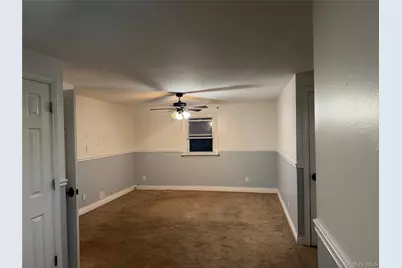 18 Alexander Avenue, Hicksville, NY 11801 - Photo 20