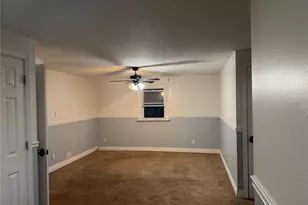 18 Alexander Ave, Hicksville, NY 11801 - Photo 20