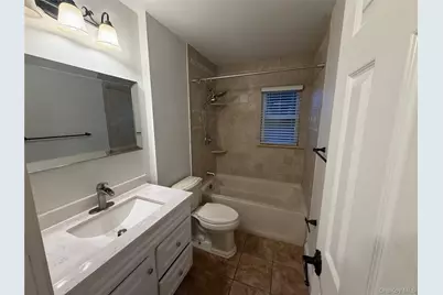 18 Alexander Avenue, Hicksville, NY 11801 - Photo 12