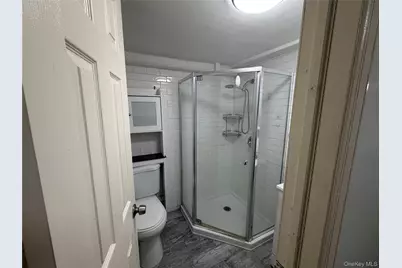 18 Alexander Avenue, Hicksville, NY 11801 - Photo 18