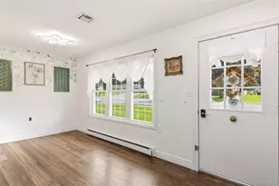 299 Cardiff Ct, Ridge, NY 11961 - Photo 28
