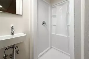 1941 Yates Ave, Bronx, NY 10461 - Photo 32