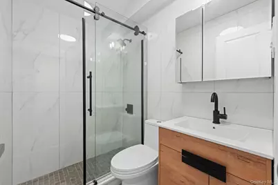 83-32 159th Street, Jamaica, NY 11432 - Photo 4