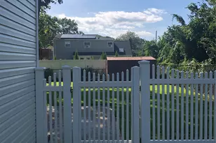 22 Starfire Dr, Centereach, NY 11720 - Photo 34