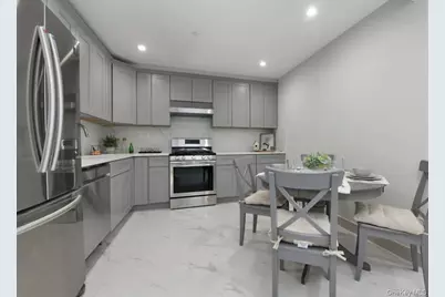 41-62 Bowne Street #12H, Flushing, NY 11355 - Photo 6