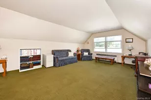 211 Wellington Rd, Garden City, NY 11530 - Photo 10