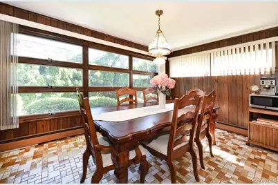 211 Wellington Road, Garden City, NY 11530 - Photo 6