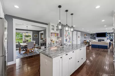 10 Domingues, Newburgh, NY 12550 - Photo 2