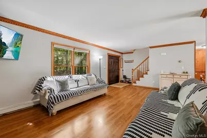 129 Dubois Street, Pine Bush, NY 12566 - Photo 10