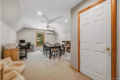 129 Dubois Street, Pine Bush, NY 12566 - Photo 26