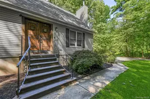 129 Dubois St, Pine Bush, NY 12566 - Photo 6