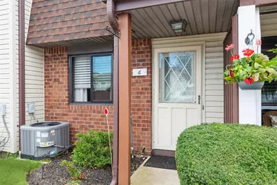 6 Cambridge Drive W, Copiague, NY 11726 - Photo 1