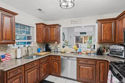 1 Pidgeon Court, Manorville, NY 11949 - Photo 12