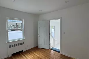 142 Green St, Valley Stream, NY 11580 - Photo 6