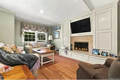 25 W Scudder Place, Northport, NY 11768 - Photo 14