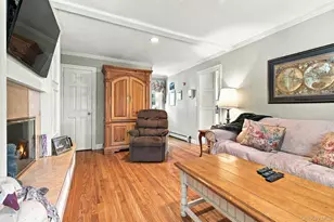 25 W Scudder Pl, Northport, NY 11768 - Photo 16