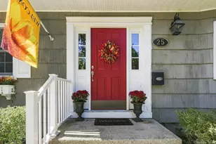 25 W Scudder Pl, Northport, NY 11768 - Photo 2