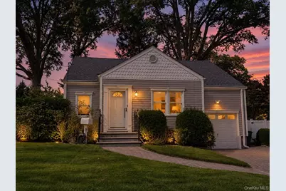 60 Topland Road, White Plains, NY 10605 - Photo 1