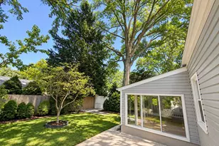 60 Topland Rd, White Plains, NY 10605 - Photo 24