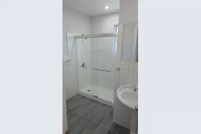 15810 115th Road, Jamaica, NY 11434 - Photo 8