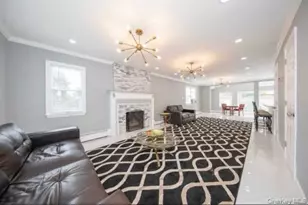 24 Wood Ln, Levittown, NY 11756 - Photo 2