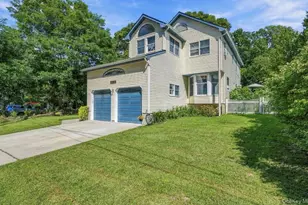 277 Smith Rd, Shirley, NY 11967 - Photo 4