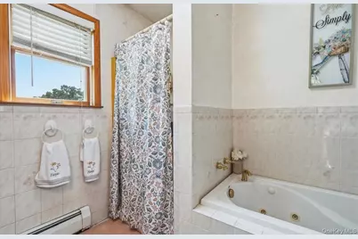277 Smith Road, Shirley, NY 11967 - Photo 16