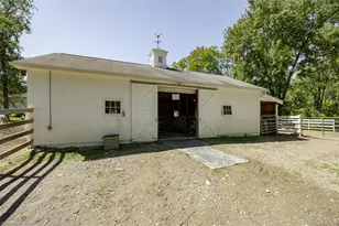 26 Gold Rd, Poughkeepsie, NY 12603 - Photo 34
