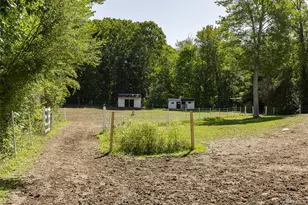 26 Gold Rd, Poughkeepsie, NY 12603 - Photo 40