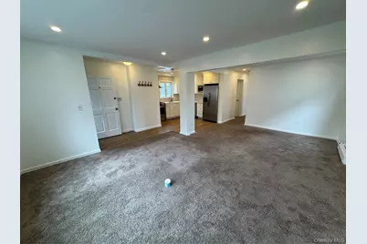 25401 Pembroke Avenue #Ground Duplex, Little Neck, NY 11362 - Photo 4