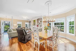90 Golden Spruce Dr, Calverton, NY 11933 - Photo 10