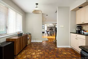 10 Seneca Dr, Massapequa, NY 11758 - Photo 10
