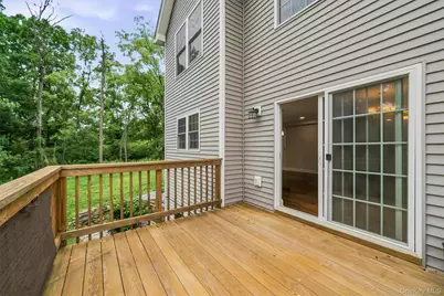 809 Fairway Court, New Windsor, NY 12553 - Photo 36