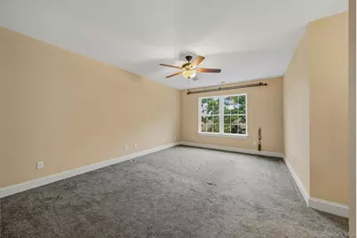 809 Fairway Court, New Windsor, NY 12553 - Photo 20