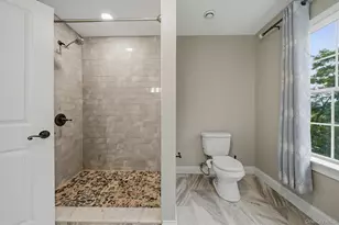809 Fairway Ct, New Windsor, NY 12553 - Photo 24