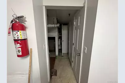 4306 Main Street #Basement, Flushing, NY 11355 - Photo 10