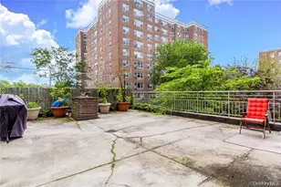 3800 Blackstone Ave, Bronx, NY 10463 - Photo 10