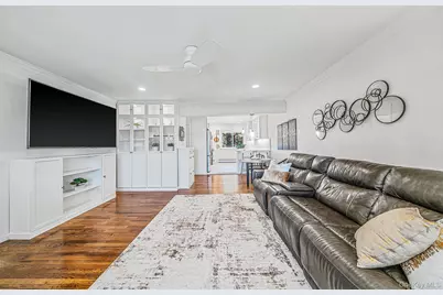 105 Prime Avenue #F4, Huntington, NY 11743 - Photo 8