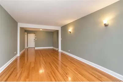 84-01 Main Street #429, Briarwood, NY 11435 - Photo 2