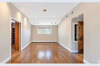 2684 Howell Street, Baldwin, NY 11510 - Photo 18
