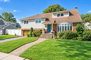 2684 Howell St, Baldwin, NY 11510 - Photo 4