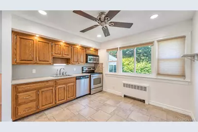 2684 Howell Street, Baldwin, NY 11510 - Photo 14